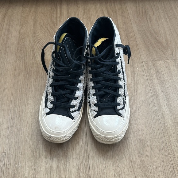 Sherpa Hi-Top Converse - Picture 4 of 6